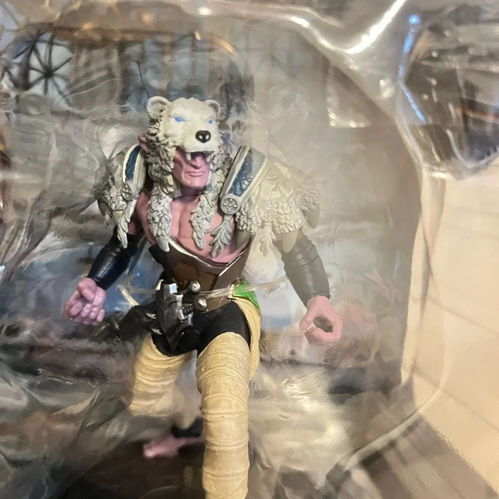 McFarlane Toys World of‎ Warcraft Night Elf:Druid Rogue Action Figure Rare Games